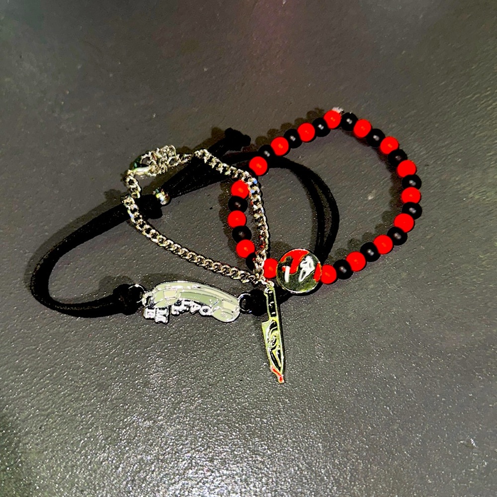 Scream bracelets